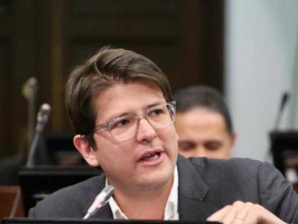 Nuevo parte médico de Miguel Uribe Turbay: 'Sigue en estado crítico, pero estable'