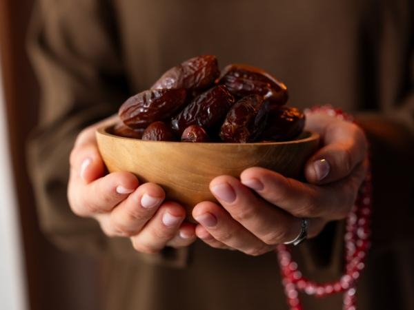 Aimez-vous les dattes ? Les 3 bienfaits méconnus de ce fruit, selon la science