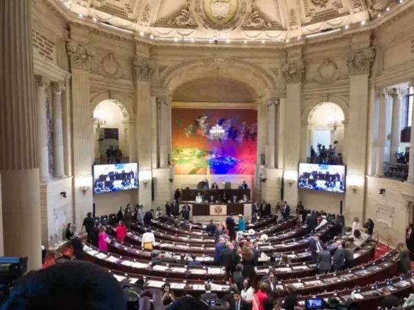 Minuto per minuto: i membri del Congresso si preparano all'insediamento di una nuova legislatura