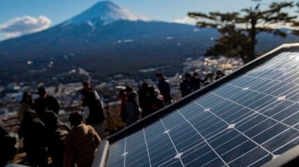 Reformy zarządzania siecią i zaangażowanie lokalne mogą pobudzić wzrost energii odnawialnej w Japonii: raport IEEFA