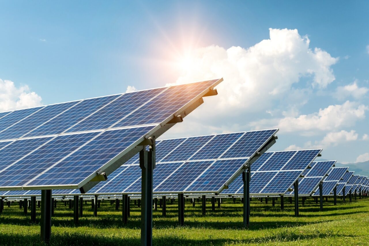 UK’s Largest Solar Park Enters Commercial Operation