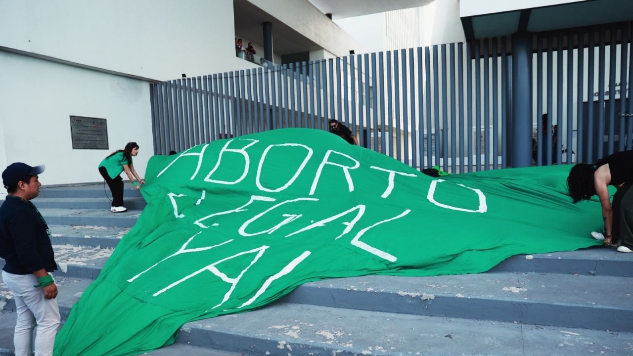 Rocío recupera sua filha de 14 anos após 18 meses de separação por ajudá-la a fazer um aborto.