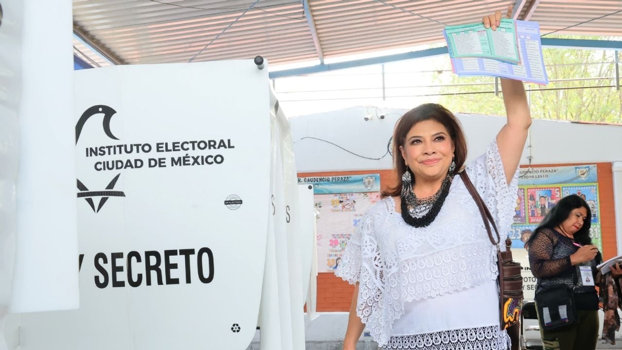 Clara Brugada vota en elección judicial; afirma que habrá seguridad en todas las casillas de la CDMX