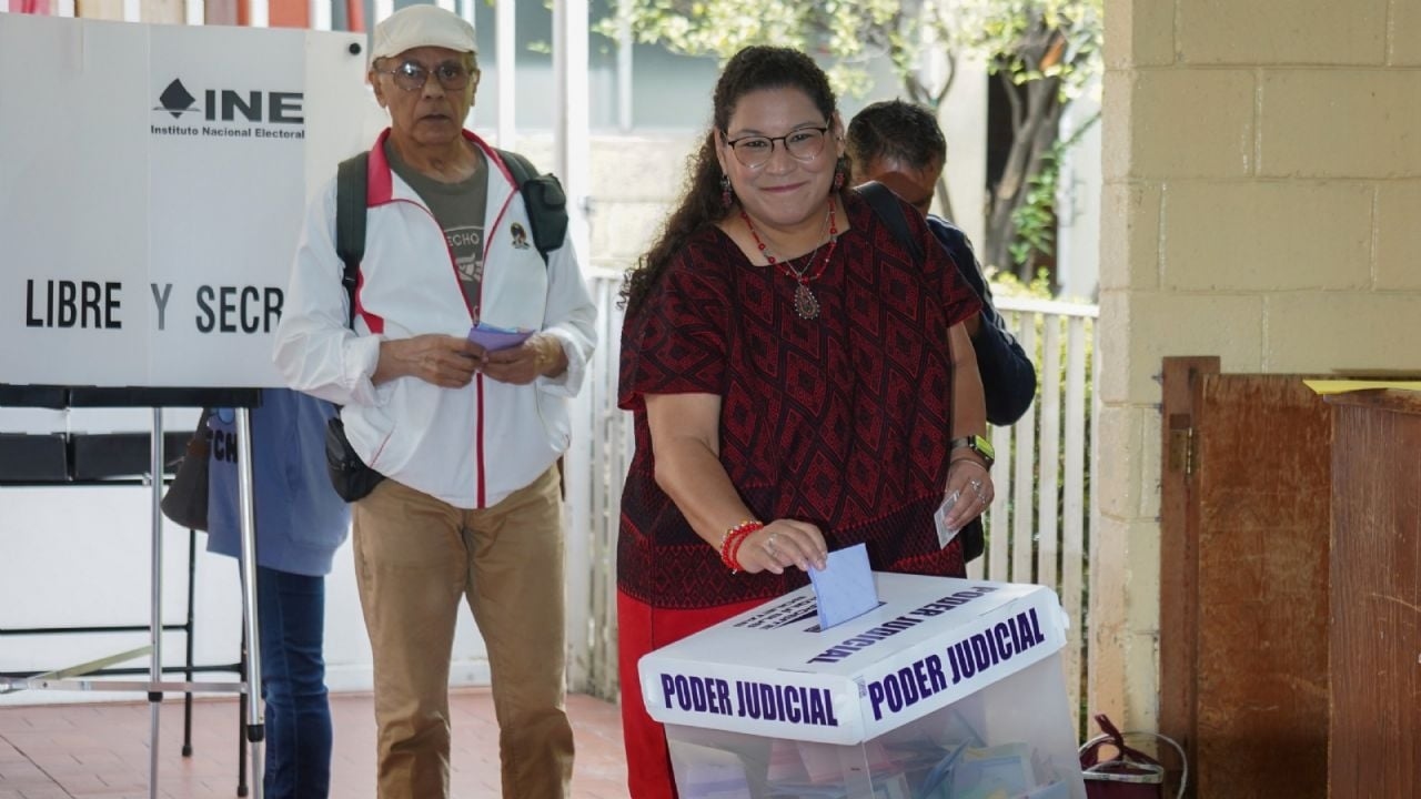 Com eleição judicial, México caminha para o progresso: Lenia Batres se pronuncia após votar