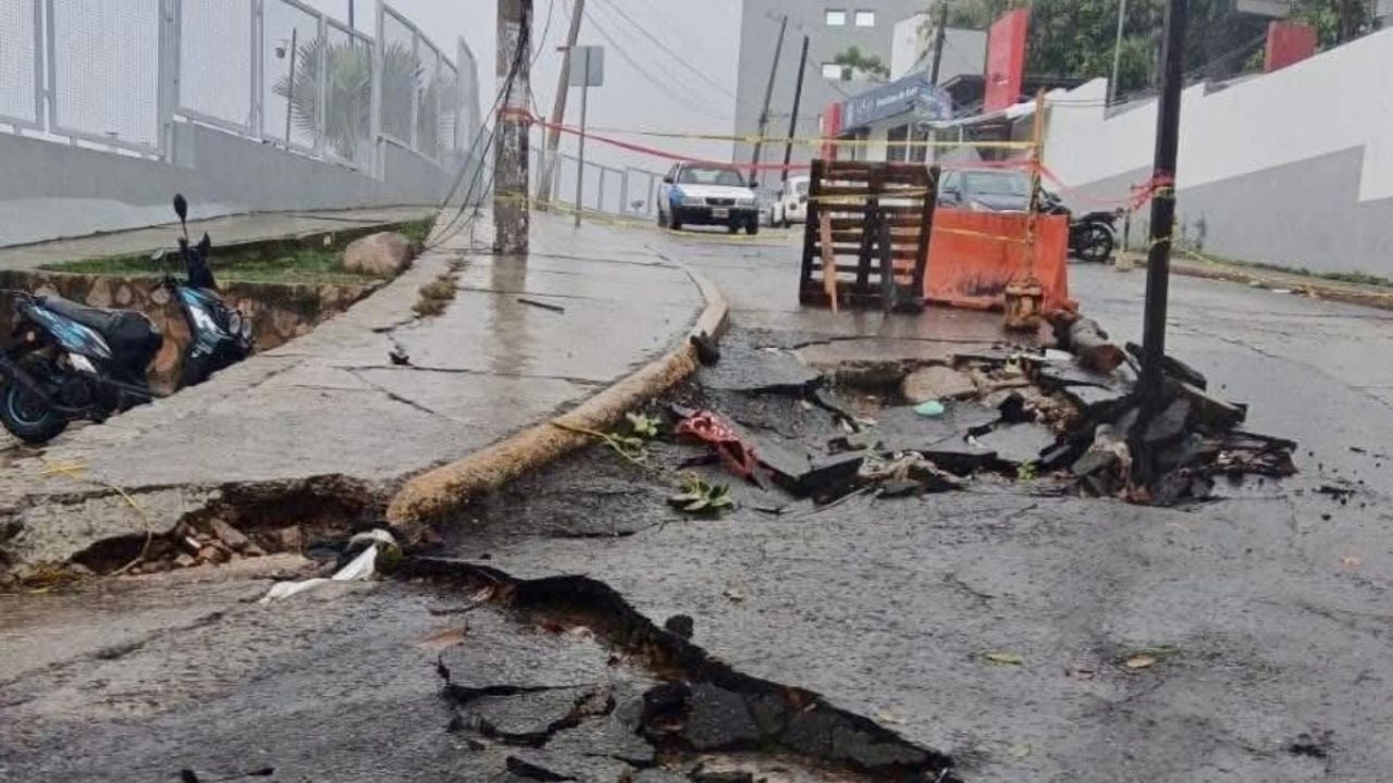 Tropische storm Dalila veroorzaakt schade aan de kust en de bergen van Guerrero.
