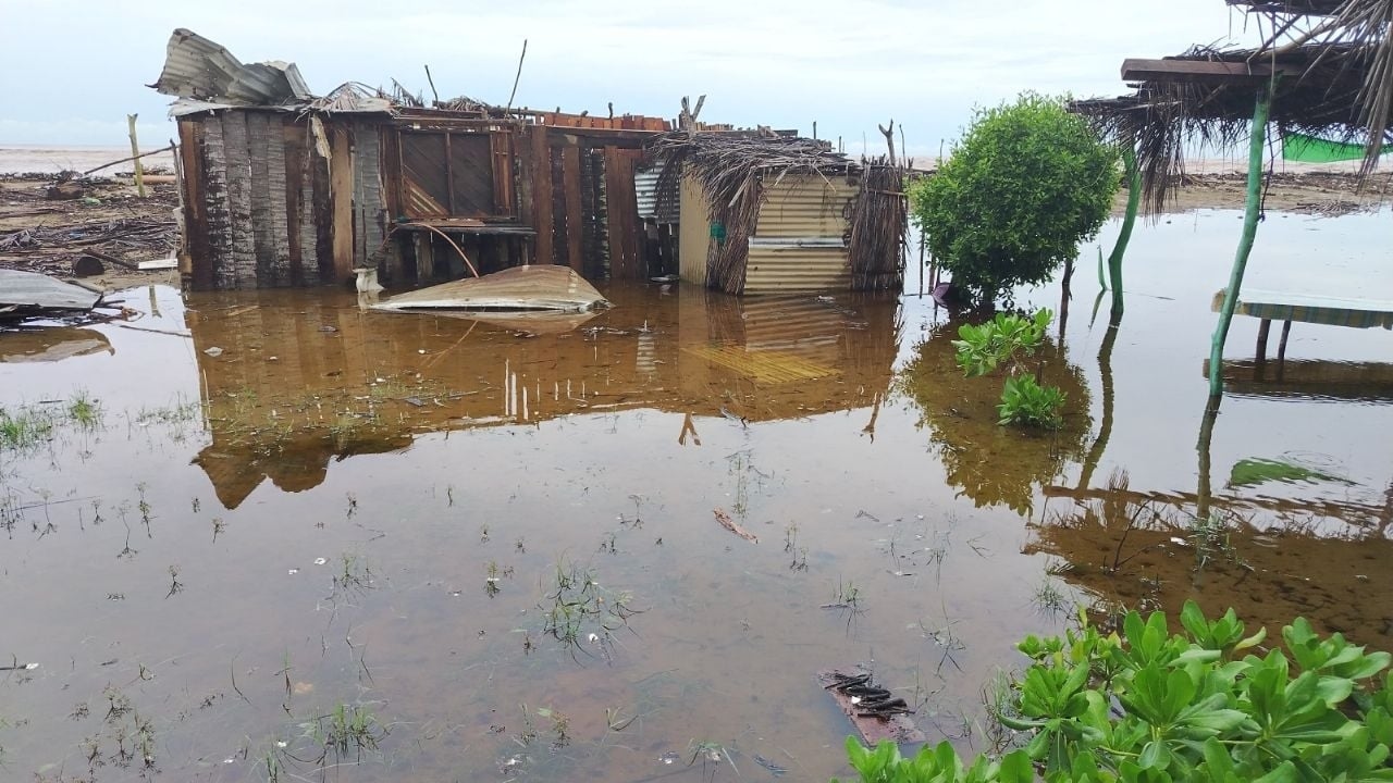 Three Guerrero municipalities will declare a state of emergency following Hurricane Erika.