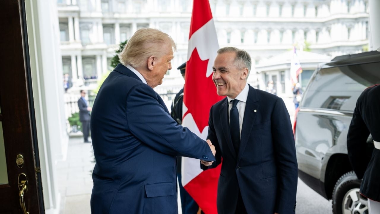 Trump prowadzi teraz wojnę handlową z Kanadą; ogłasza cło w wysokości 35 procent