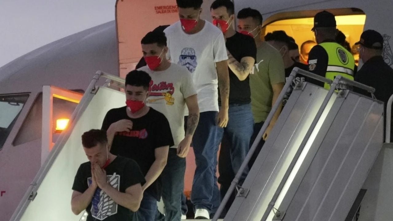 Venezuela leitet Ermittlungen gegen Bukele wegen mutmaßlicher Misshandlung von Migranten ein