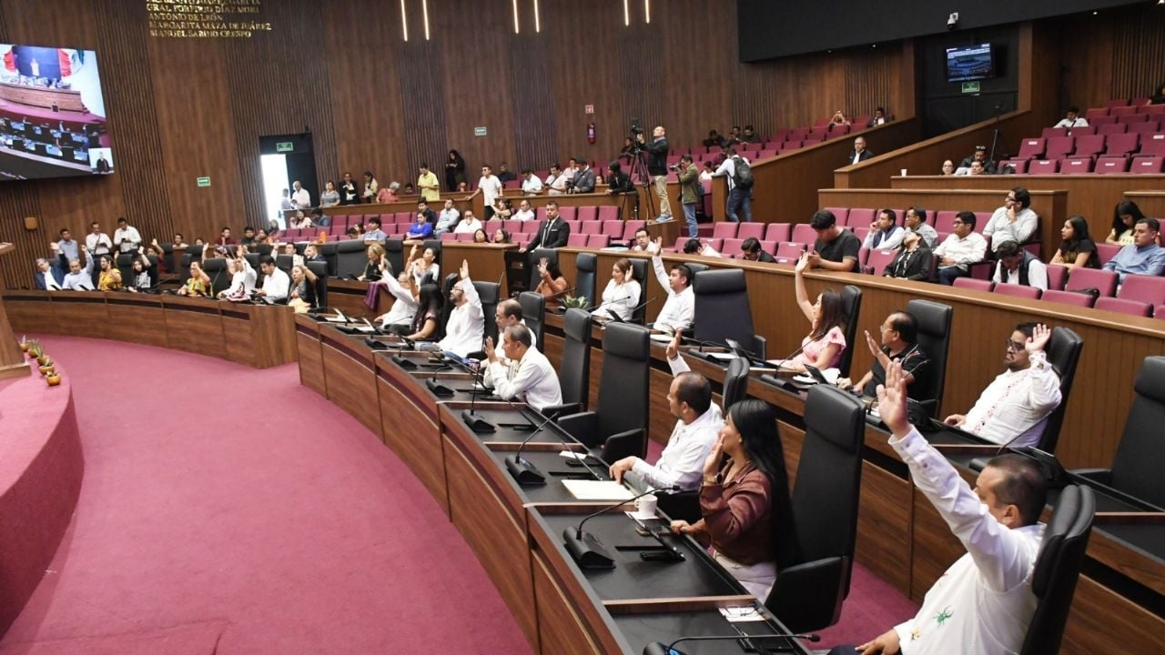 Gemeenteraad van San Mateo Piñas treedt uit angst af na moord op raadslid; Congres verliest bevoegdheden