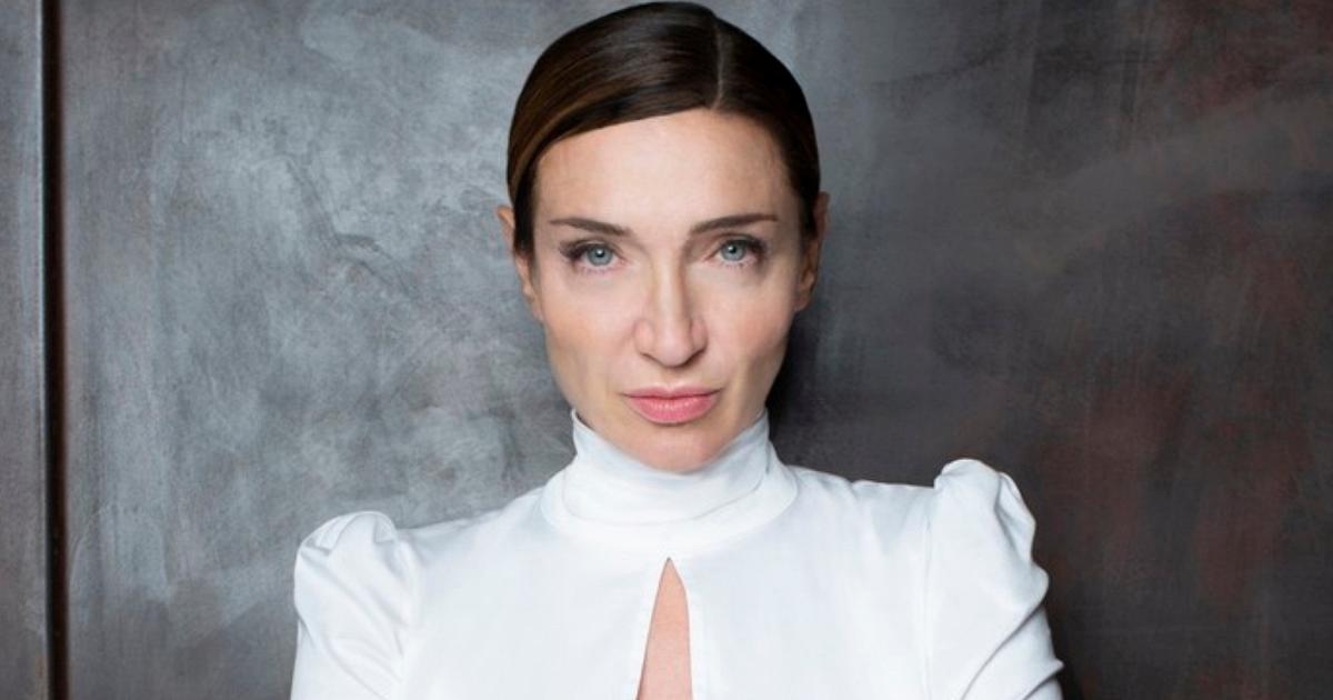 Elisabetta Franchi hits a cyclist and posts: "My Monday". Social media storm