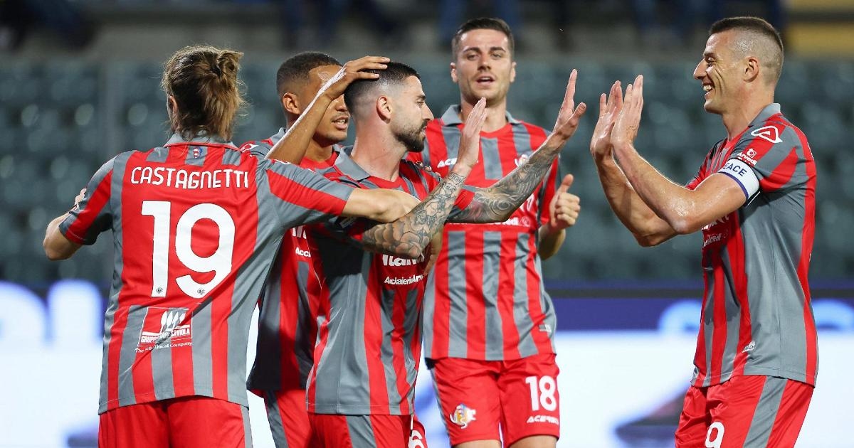 Football, Cremonese returns to Serie A