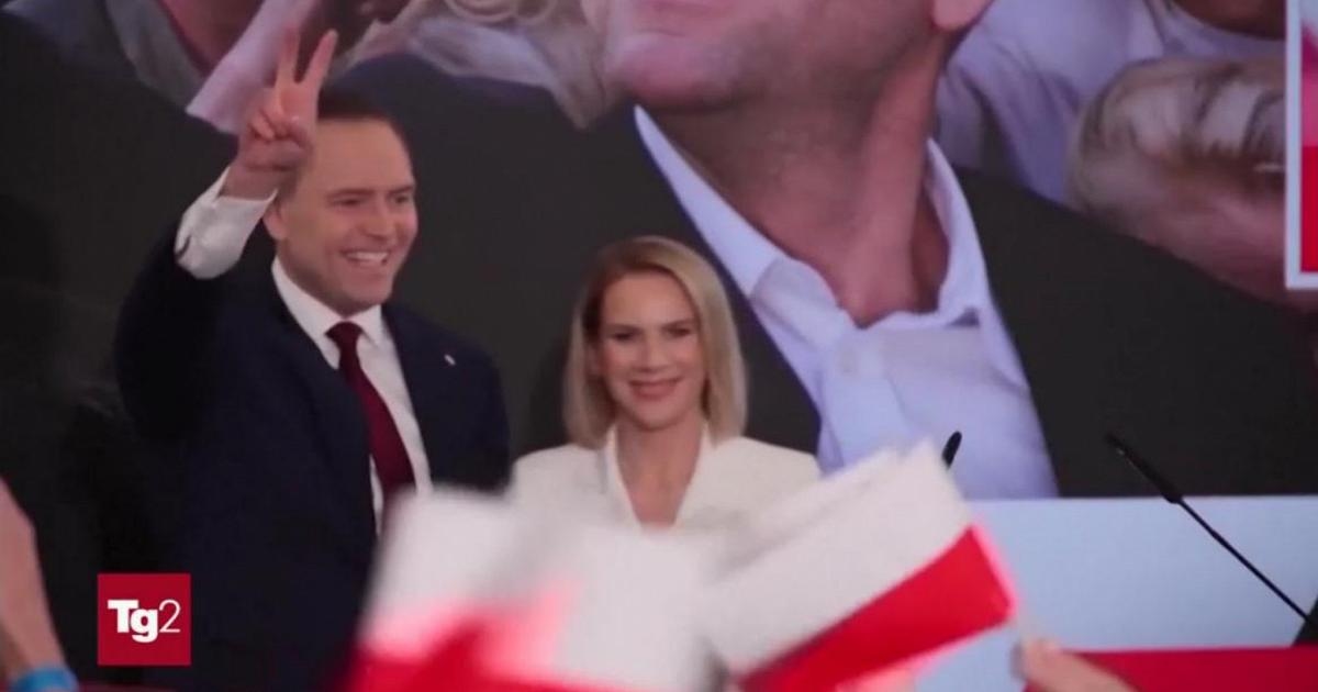 Польша, Навроцкий одерживает победу с небольшим перевесом. Штайнмайер и Зеленский: «Мы работаем вместе»