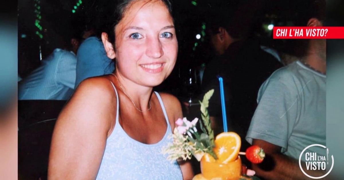Delitto Garlasco, legale Stasi: la firma dell'assassino nelle 4 impronte sul pigiama di Chiara