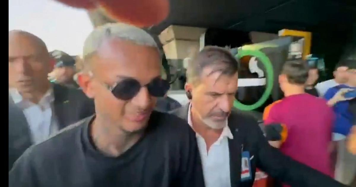 Rome, le premier bain de foule de Wesley à Fiumicino