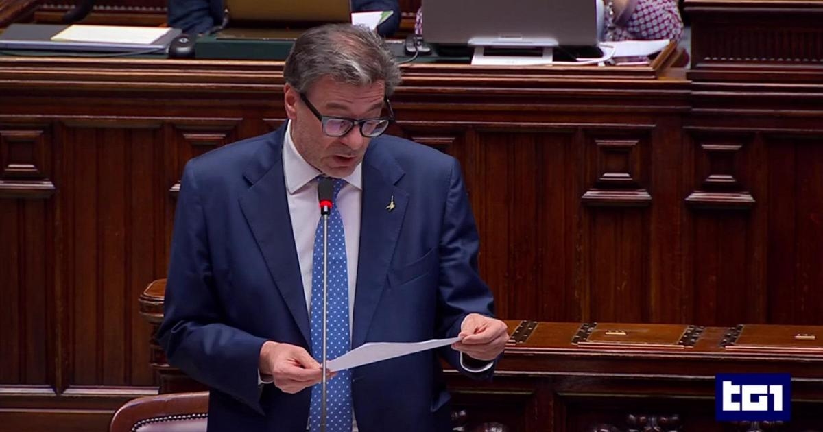 Tarifas em 15%, Giorgetti na Câmara: "Vamos perder meio ponto percentual do PIB."