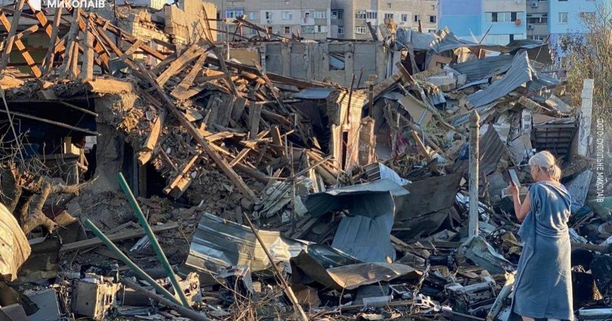 Opnieuw een nacht van angst en terreur: Kiev aangevallen door Russische raketten, vlammen in Mykolajiv