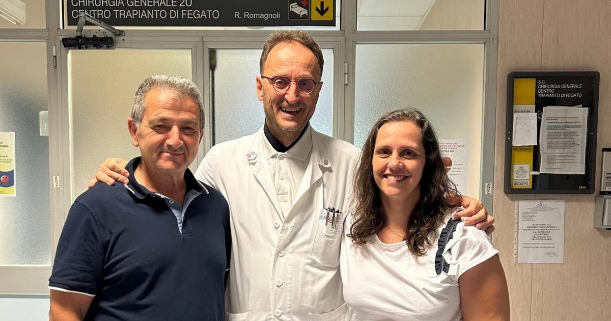 Transplante de fígado de emergência salva jovem grego de 14 anos de insolação