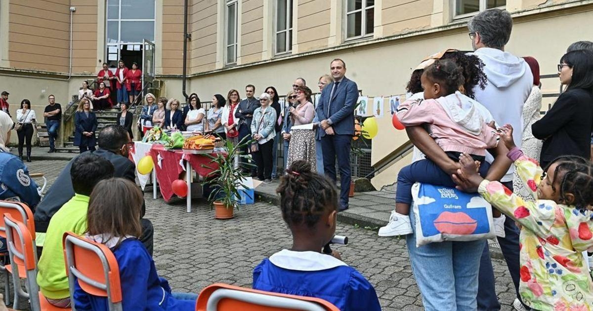Um minuto de silêncio por Gaza não acontece apenas em Turim. Estudantes, professores e pais se unem.