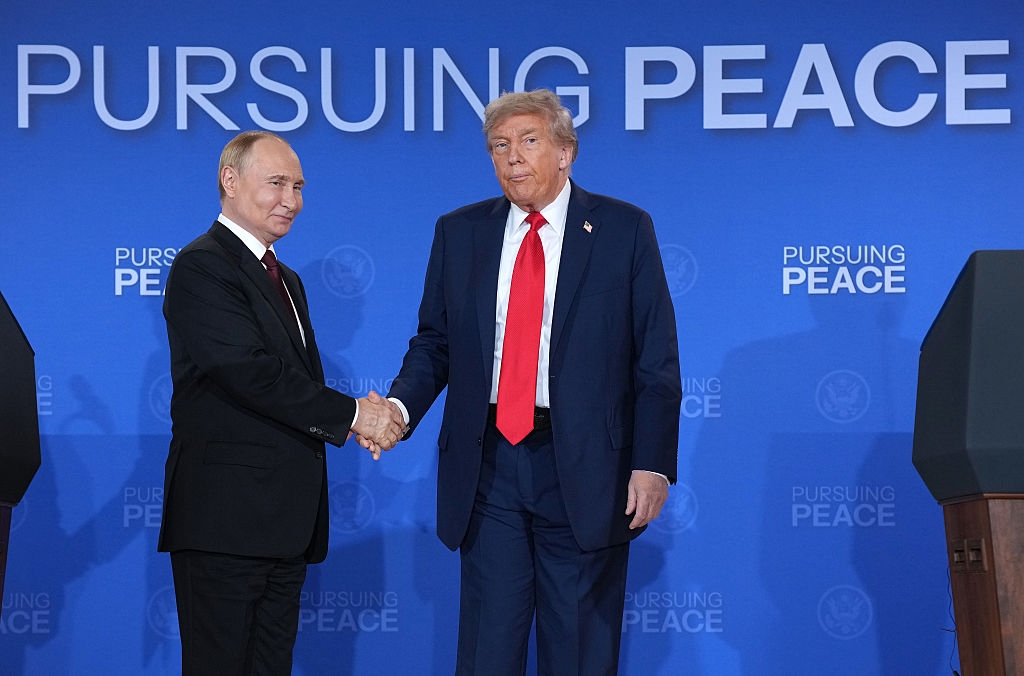 Nessun accordo in Alaska: Trump e Putin parlano di pace, ma non c'è una soluzione
