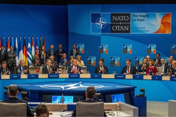 Einheit der Alliierten und erhöhte Verteidigungsausgaben im Mittelpunkt des NATO-Gipfels