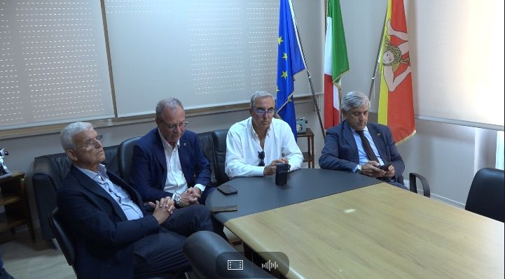 Forza Italia heyeti sağlık reformu planını görüşmek üzere Trapani'de mola verdi.