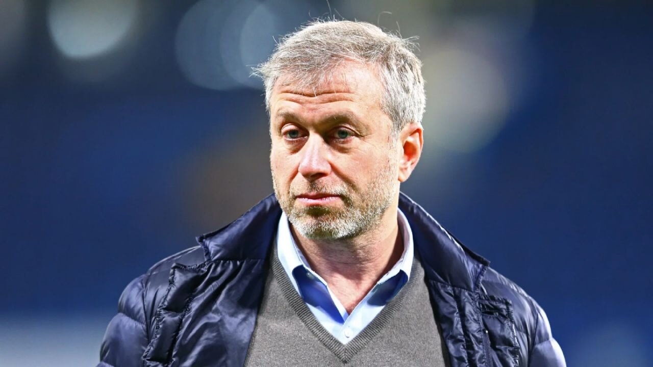Grã-Bretanha ameaça Abramovich por causa da Ucrânia
