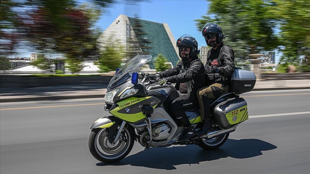 Die Motorrad-Ambulanzteams des Ministeriums sind aktiv
