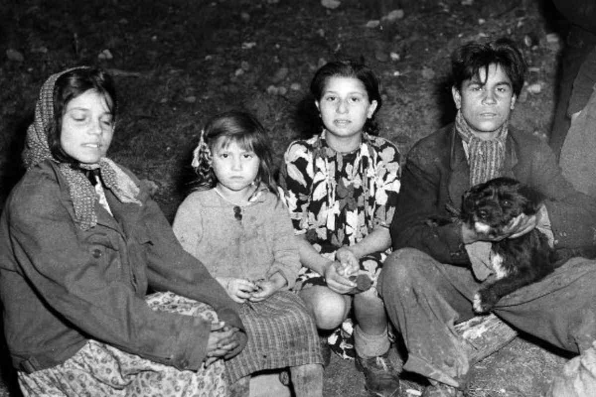 Italia es profundamente racista, los gitanos son mejores que vosotros: ¿pero a quién queréis reeducar?