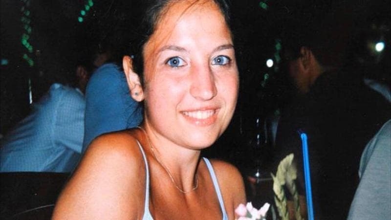 Garlasco, Dna “ignoto” nella bocca di Chiara Poggi: l’ipotesi di più persone sulla scena del delitto