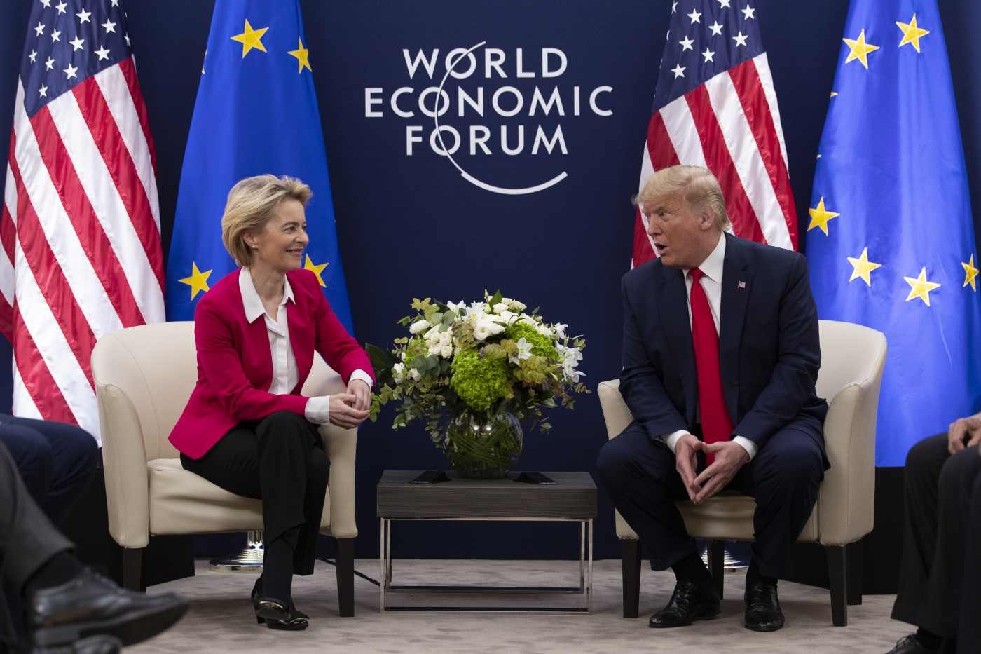 Пошлины, Европа готовит контрмеры на 100 миллиардов против Трампа: под прицелом Boeing, смартфоны, автомобили и агропродовольствие