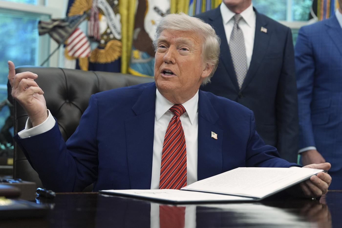 Trump fecha a Universidade de Harvard para estrangeiros: o retorno dos Estados Unidos ao macartismo