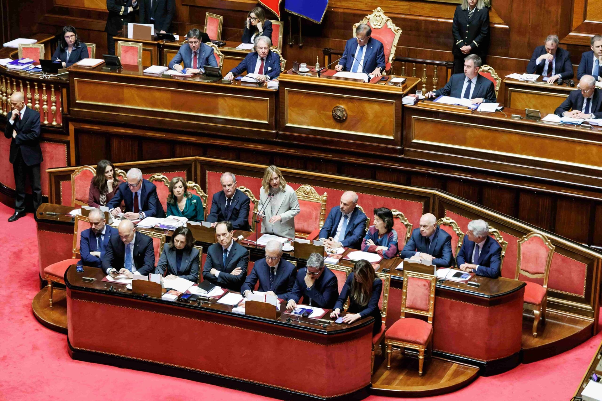 Während auf das Referendum gewartet wird, wurde das Dekret zur Staatsbürgerschaft im Senat verabschiedet: Oriundi von der Regierung verraten