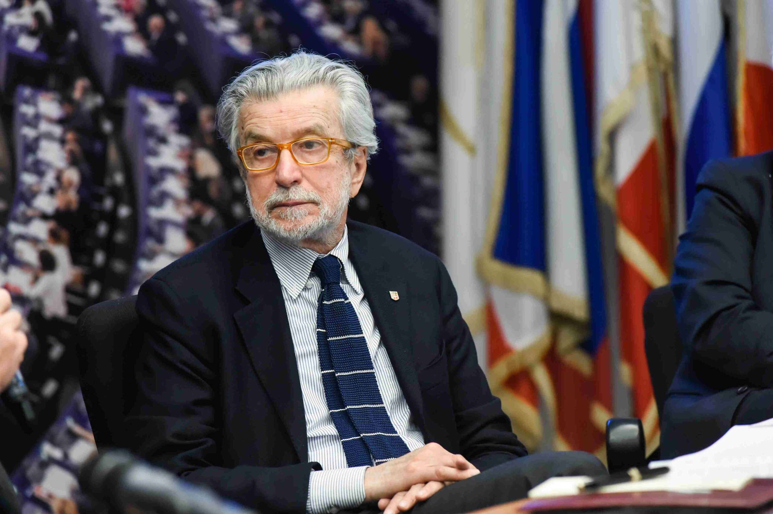 Cesare Damiano fala: “Trabalhadores, vão votar pelos seus direitos”
