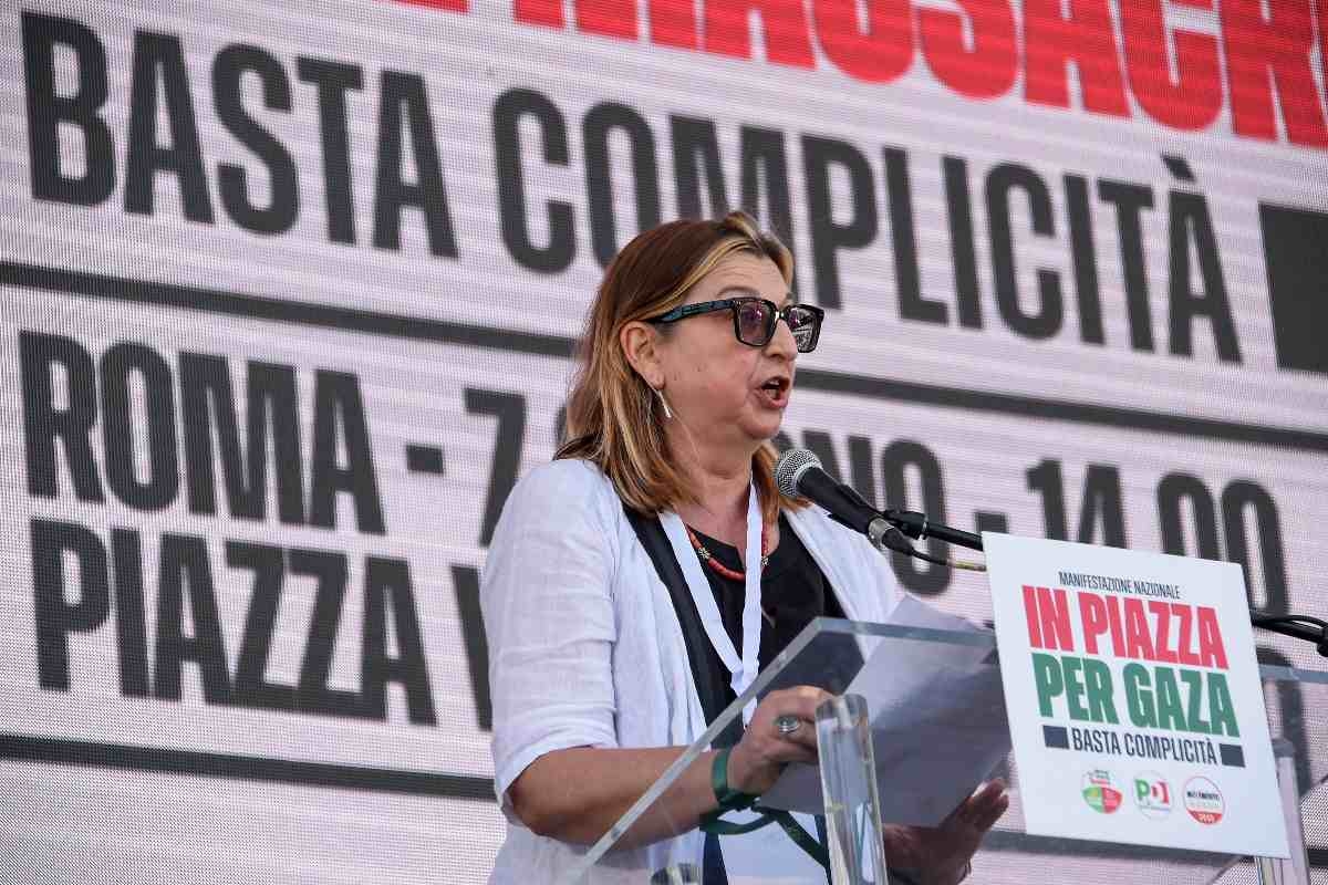 Interview met Silvia Stilli: "Hoeveel doden moeten er nog vallen voordat er een verbod komt op wapens uit Italië naar Israël?"