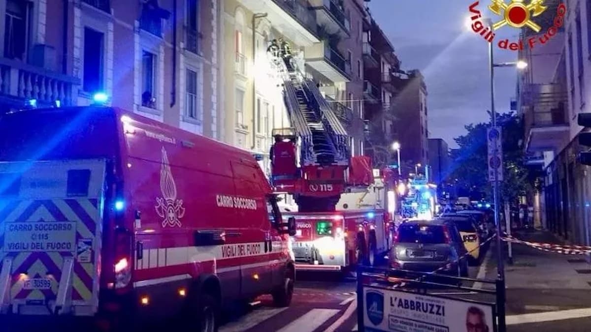 Sesto San Giovanni : Un jeune homme meurt dans un incendie dans son appartement, probablement tué et incendié.
