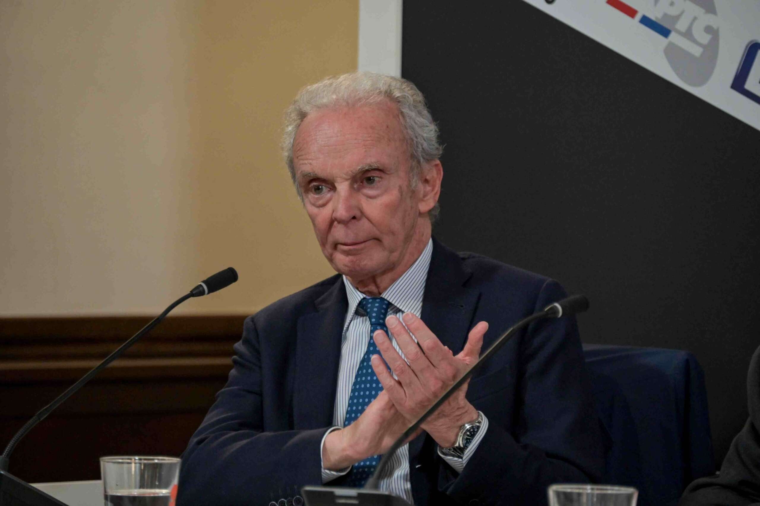 Nelli Feroci: “Gaza? Servono fatti non parole: sì allo Stato di Palestina, stop agli accordi con Israele”