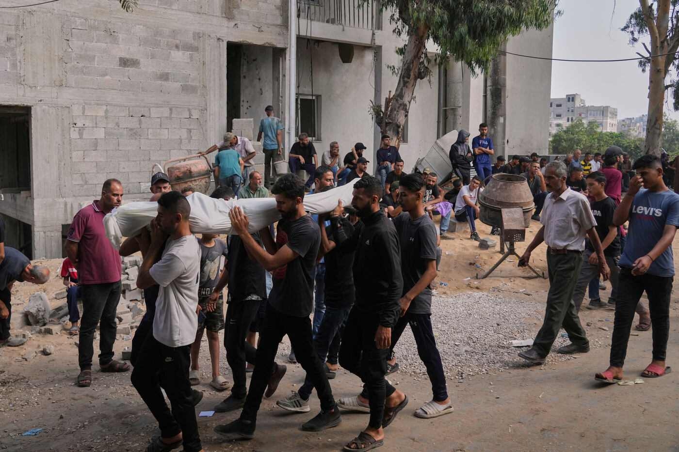 "De verschrikkingen van Gaza moeten bij hun naam worden genoemd: genocide", beschuldigt Gideon Levy Israël ervan