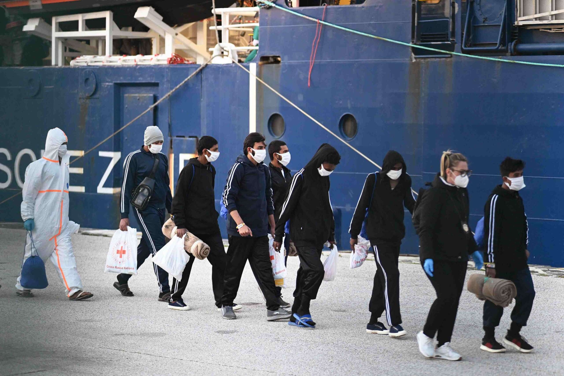 I richiedenti asilo non possono essere trattati come “sacchi da smaltire”: la sentenza della Corte Ue passata inosservata