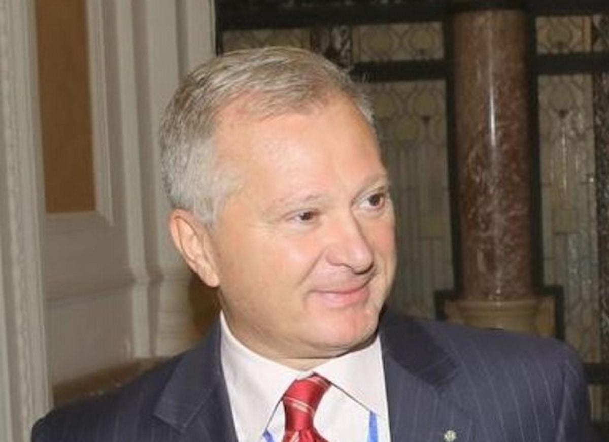 Stefano Beltrame, ambasador w Moskwie, jest byłym doradcą dyplomatycznym Salviniego i organizatorem jego podróży do Rosji w 2018 roku.