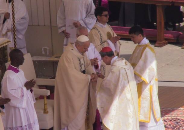 Roma - Papa Leão XIV toma posse: "Eu, escolhido sem mérito, venho a vocês como um irmão" - - Varese News