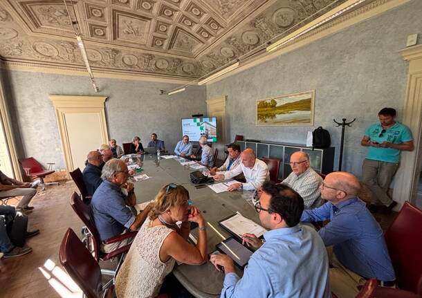 Varese - Varese'deki kamu konutları, ALER ve Belediye Komisyon'da değerlendirme yapıyor: "2026'ya kadar 200'den fazla ev daha" - - Varese Haberleri