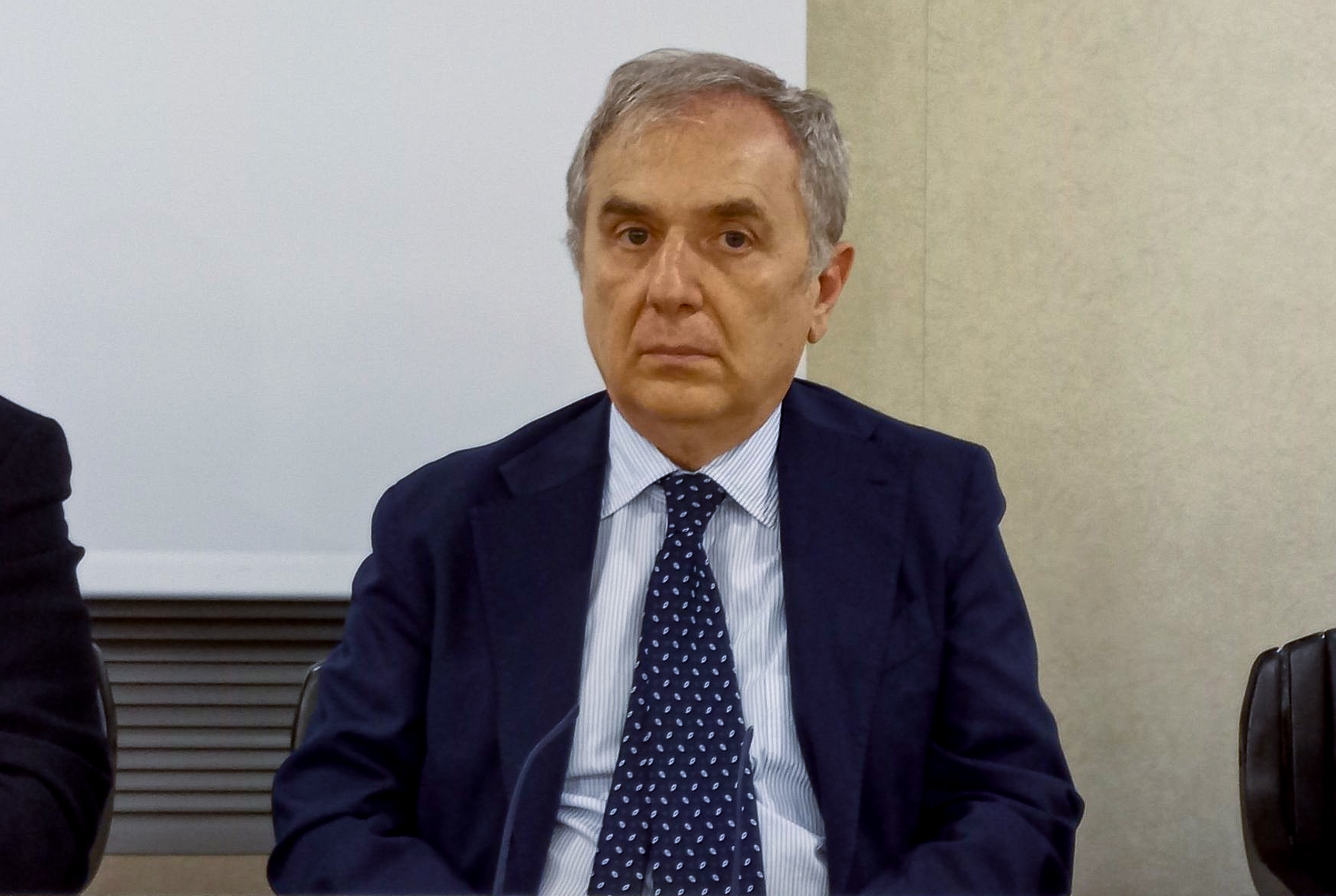 Giuseppe Santalucia: «Güvenlik Kararnamesi, Ceza Hukukunun Aşırılığı Anayasa İlkelerine Saygı Göstermiyor»