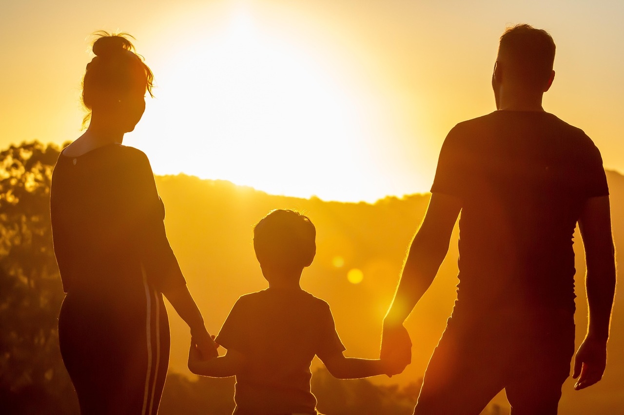 Serviços sociais? Eles estão ao lado das famílias, não contra elas.