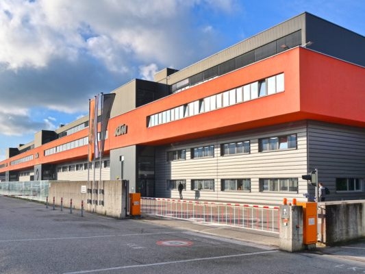 Bajaj, KTM kurtarma operasyonu için fon sağlıyor