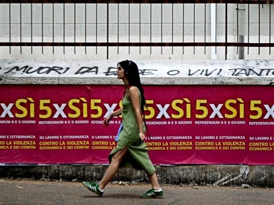 Secondo giorno del referendum sulla naturalizzazione in Italia