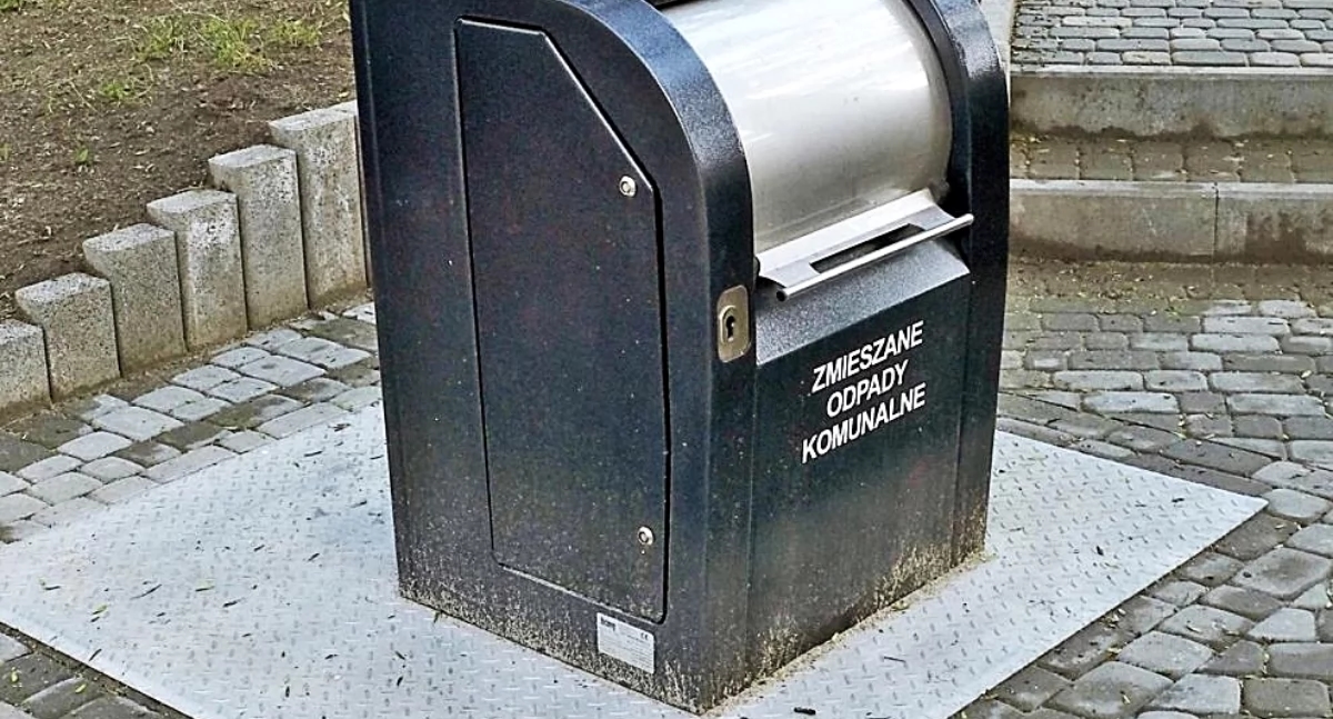 W Przemyślu będą kolejne podziemne pojemniki na odpady