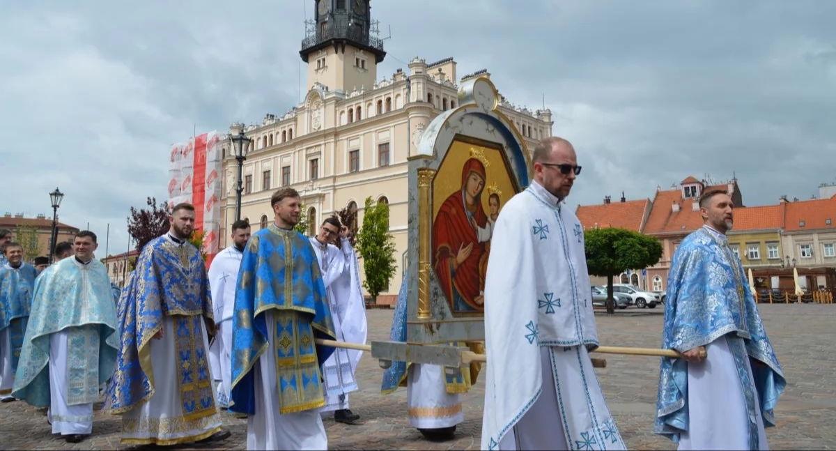 Pilgrimage to the miraculous icon "Gate of Mercy"