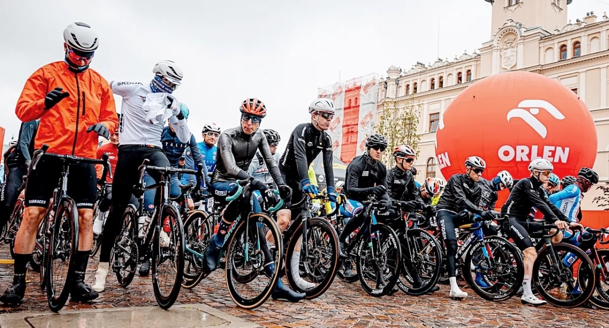 Austria triunfa en la Carrera de Naciones de Orlen [FOTOS]