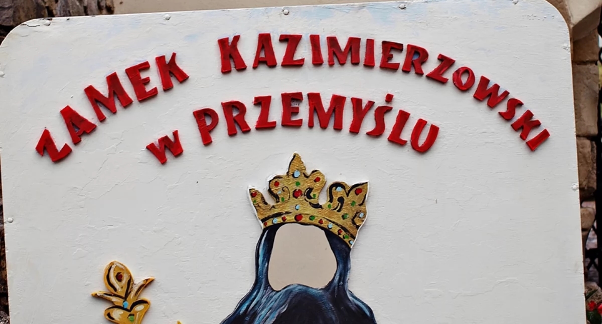 Who is the head of PCKiN "Zamek"?