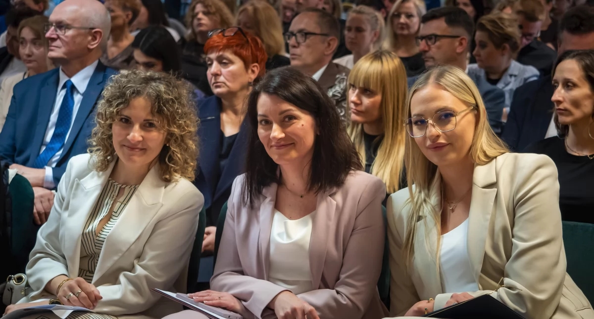 Они обсудили проблемы наркомании.